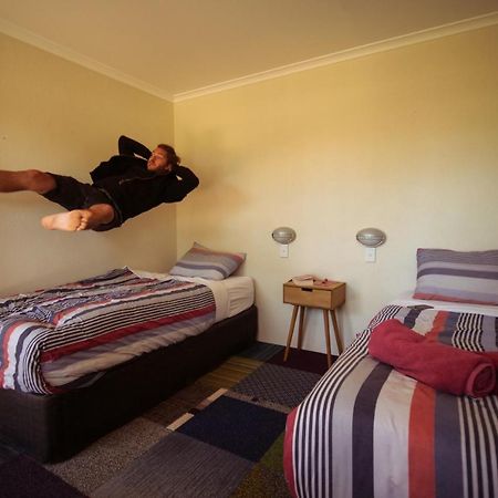 Jump Inn Alice Budget Accommodation Alice Springs Kültér fotó