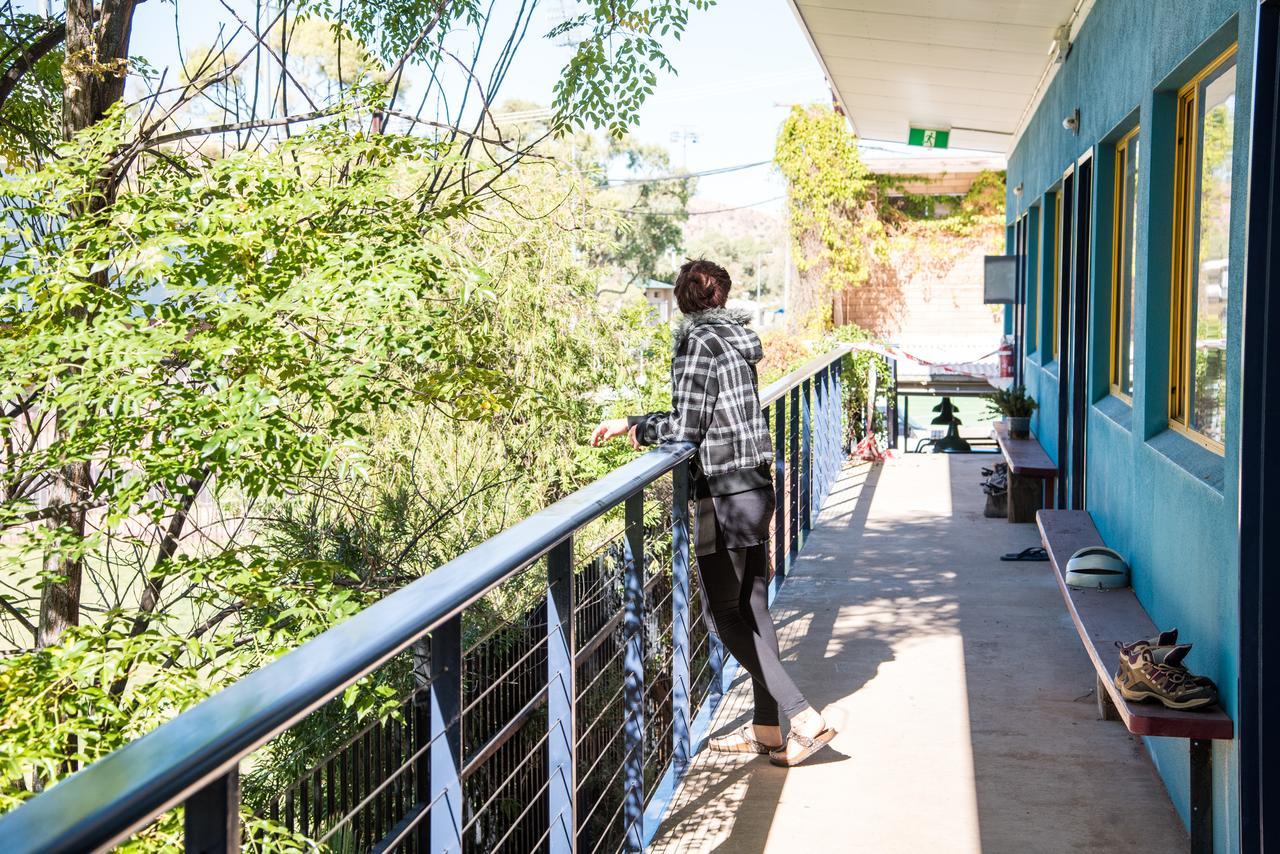 Jump Inn Alice Budget Accommodation Alice Springs Kültér fotó